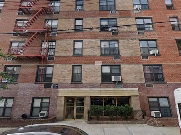 880 68th St APT 4K, Brooklyn, NY 11220