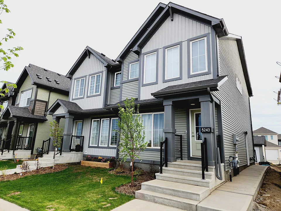 5243 Edgemont Blvd NW