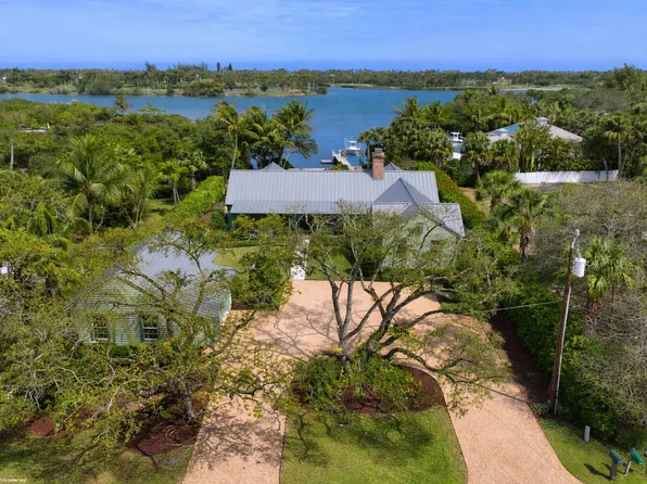 12025 SE Laurel Lane, Hobe Sound, FL 33455