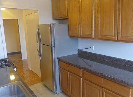 3rd image of 2040 Bruckner Blvd APT 11M