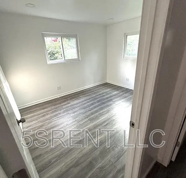 2751 Faber Ave #2 — Photo 10
