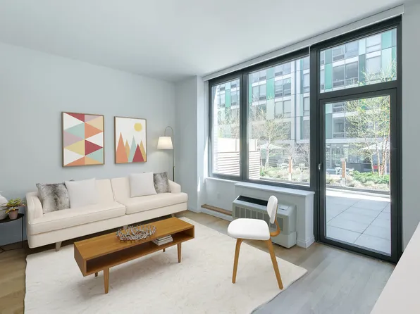 239 North 9th Street image 20 of 57