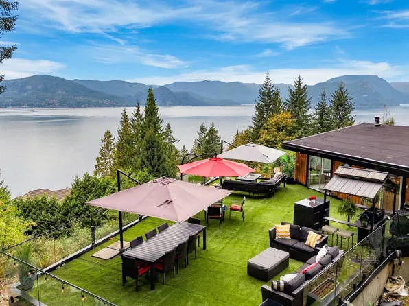 195 Kelvin Grove Way, Lions Bay, BC V0N 2E0