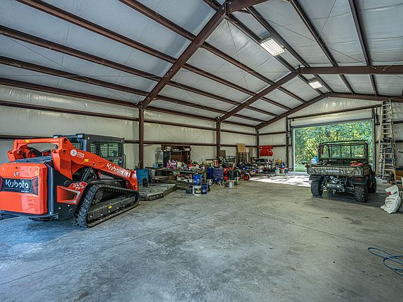 123rd image of this home