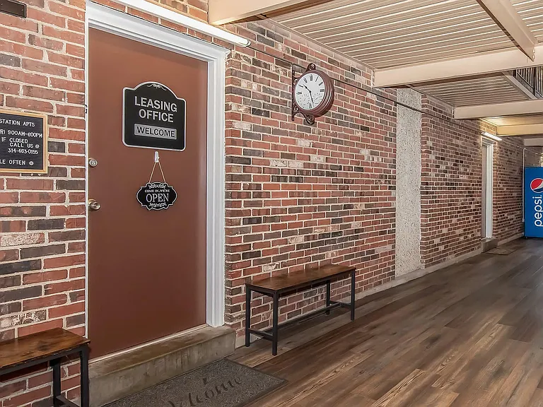 Leasing Office