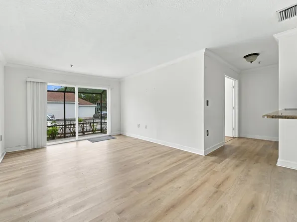 2303 N CONGRESS Avenue #11, Boynton Beach, FL 33426