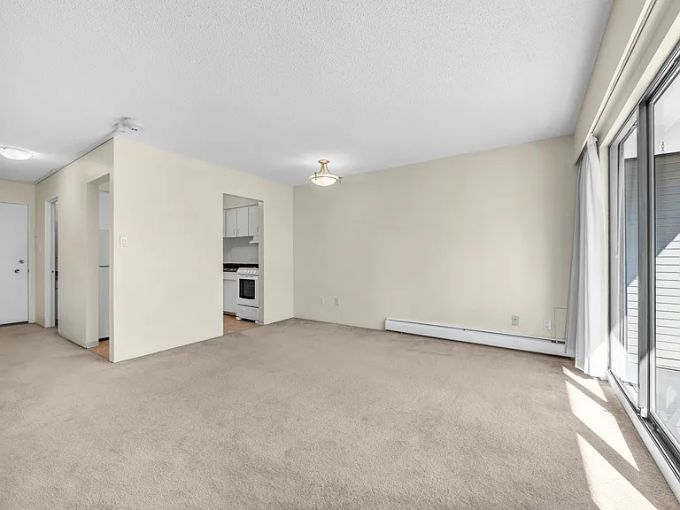 1655 Chesterfield Ave #109 — Photo 13