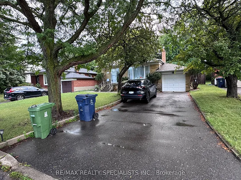131 Searle Ave #BASEMENT — Photo 1