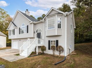 6356 New Gate Dr, Douglasville, GA 30134