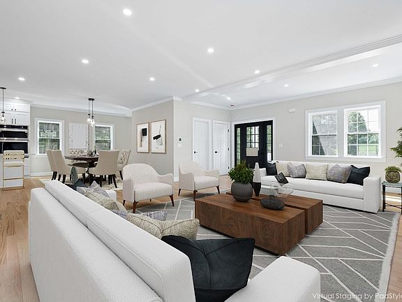 2nd image of 53 Louis St
