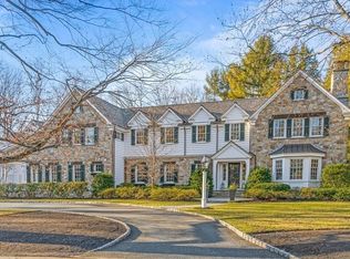 15 Valley Rd, Wellesley, MA 02481
