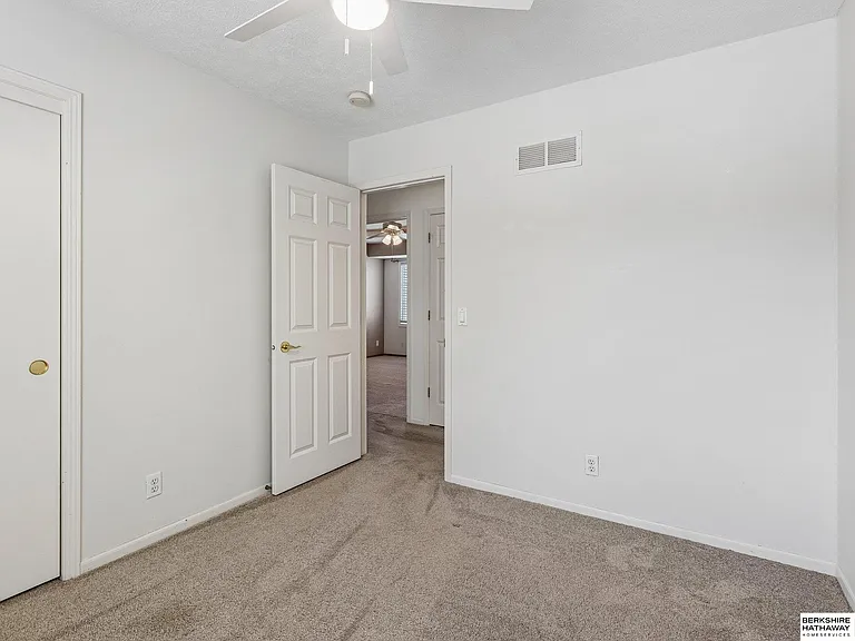 7308 S 155th Ave — Photo 14