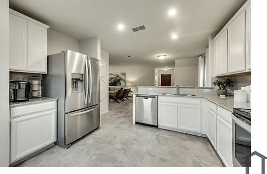 5th image of 1329 Rosenberg Dr