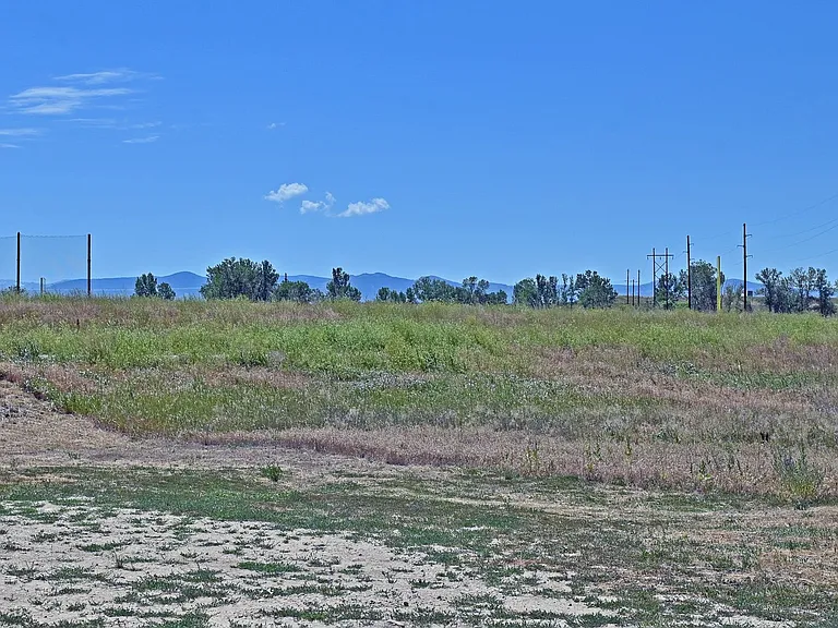 1495 Oxbow Dr — Photo 16