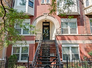 2316 W Superior St APT 3W, Chicago, IL 60612