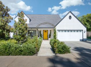 1061 N Adler Ave, Clovis, CA 93611