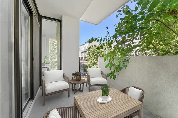 Sold by Compass | media 6