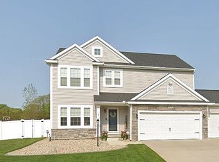 58141 Dragonfly Ct, Osceola, IN 46561