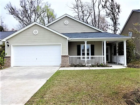36 Shadow Moss Dr, Beaufort, SC 29906