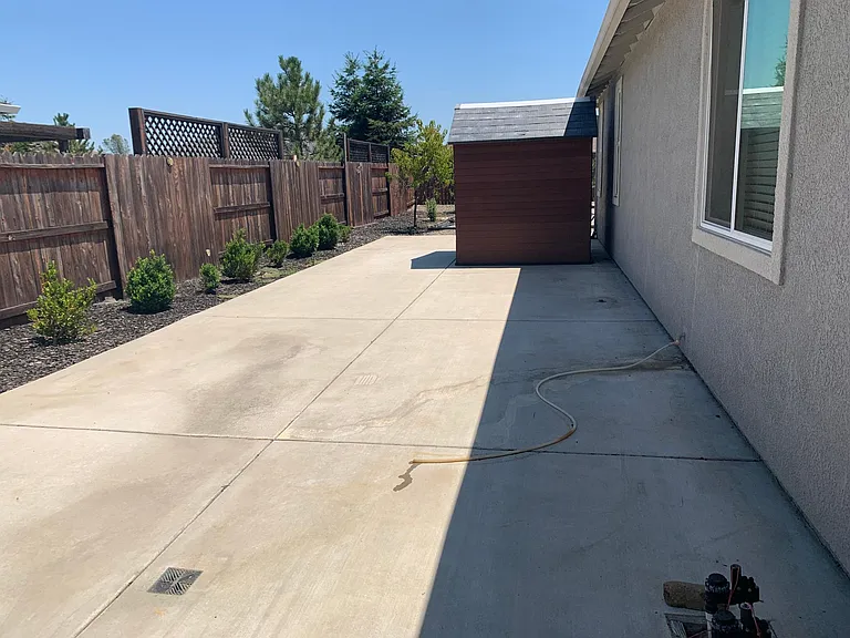 1135 Colorado Ct — Photo 25