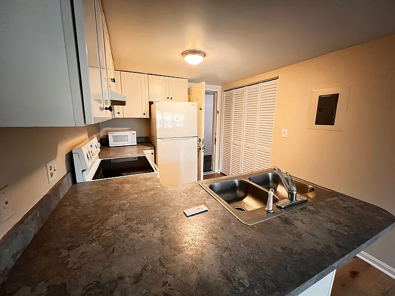6850 Blue Heron Blvd #410 — Photo 6