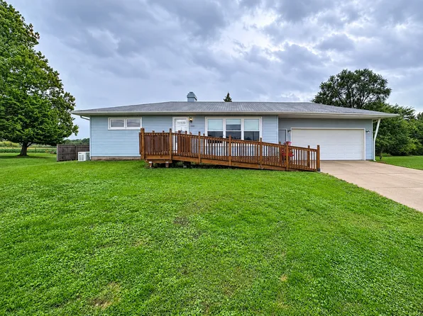10411 Ridgewood Rd, Milan, IL 61264