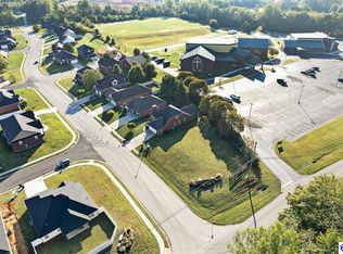 700 Abbeywood Rd, Elizabethtown, KY 42701