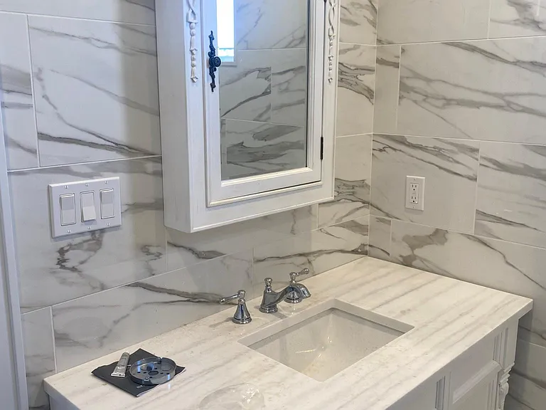 111 Lynbrook Ave — Photo 23