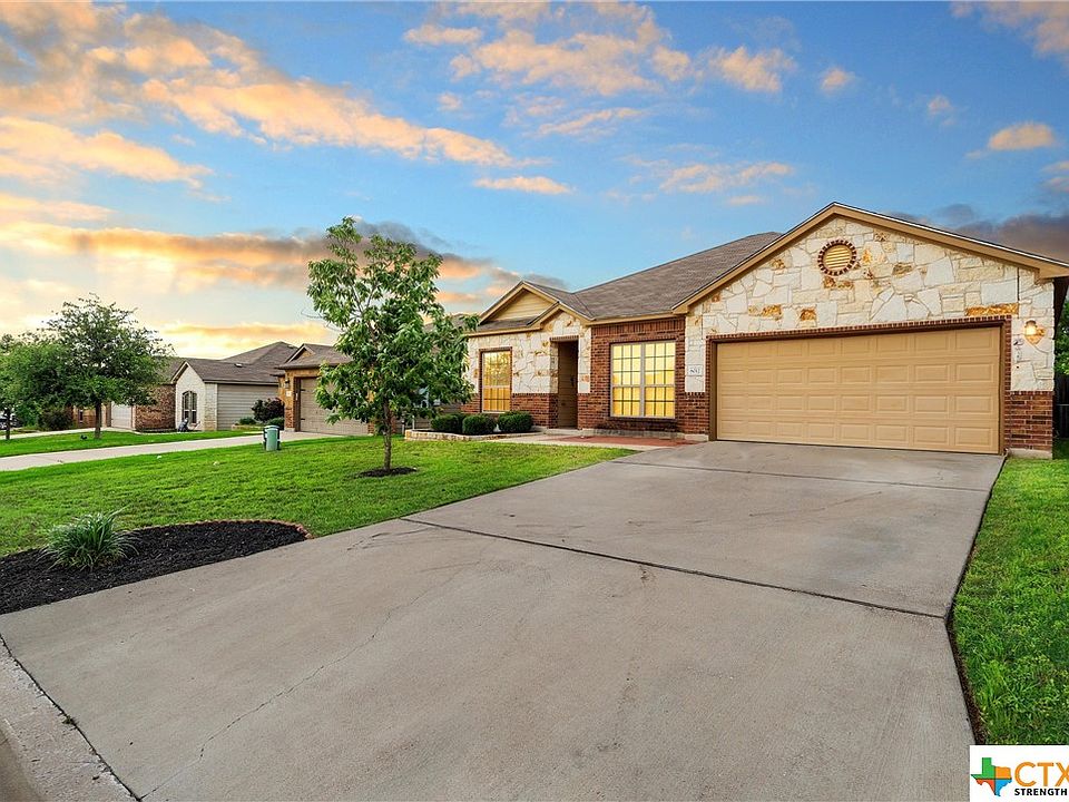1st image of 8012 Honeysuckle Dr