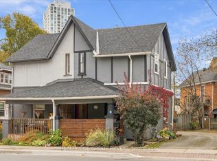 27 Ross St, Barrie, ON L4N 1E8