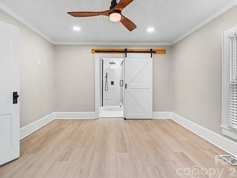 1601 Lawing Rd — Photo 8