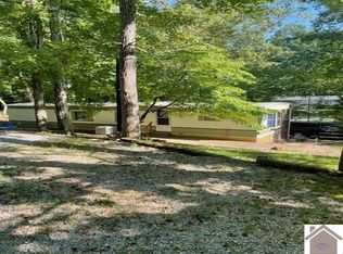 925 Rockcastle Lakeshore Dr, Cadiz, KY 42211