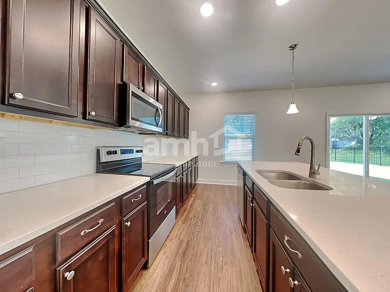 1139 Alice Smalls Rd — Photo 3