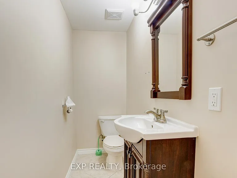 163 Daimler Dr — Photo 45