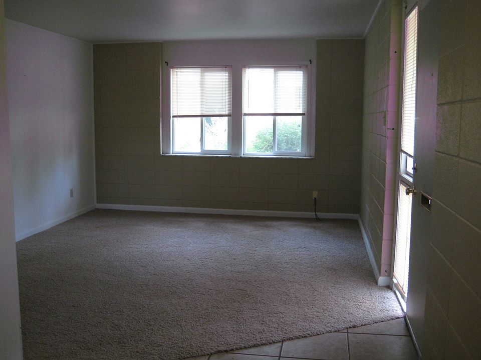 2nd image of 7628 Dale Ave
