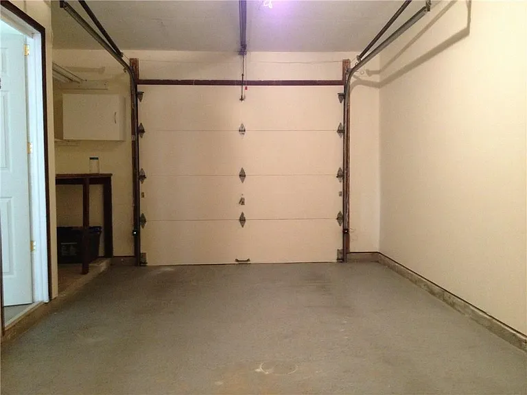 60 Lawn Ave #24 — Photo 20