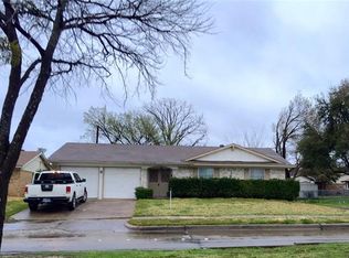 225 E Kearney St, Mesquite, TX 75149