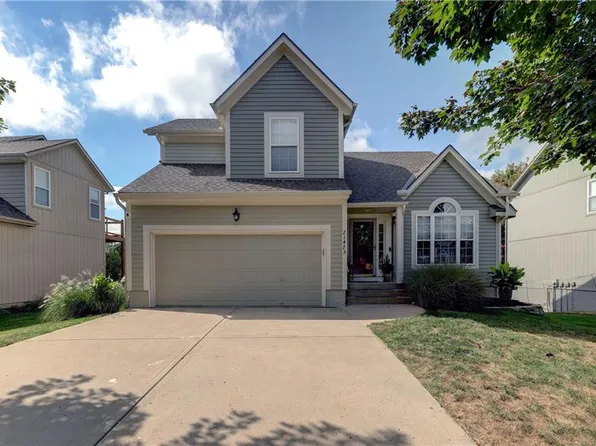 21475 W 121st St, Olathe, KS 66061