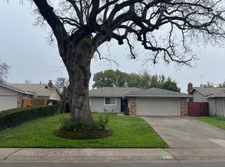 8812 Fallbrook Way, Sacramento, CA 95826