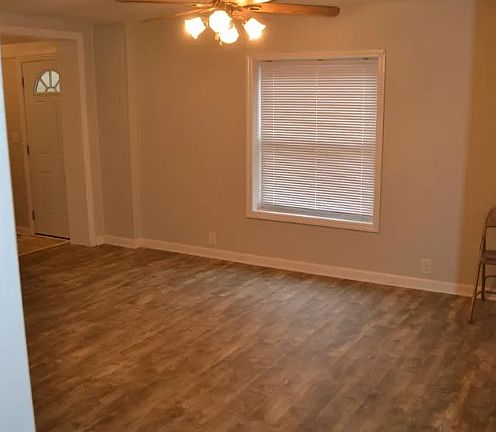 3rd image of 103 Ross Dr