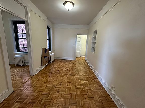 5th image of 542 E 79th St APT 6L