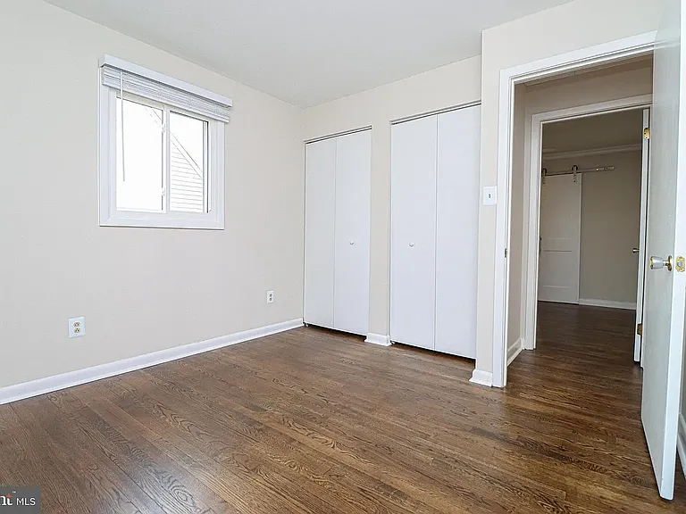 430 Duvall Ln — Photo 22