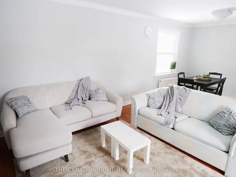 174 Patricia Ave — Photo 2