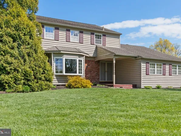 1025 Archer Ln, Lansdale, PA 19446