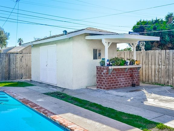 5th image of 935 14th St