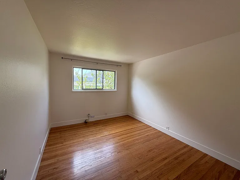 3138 California St #2 — Photo 14
