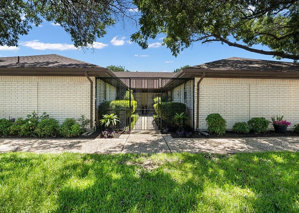 2nd image of 5115 Ledgestone Dr