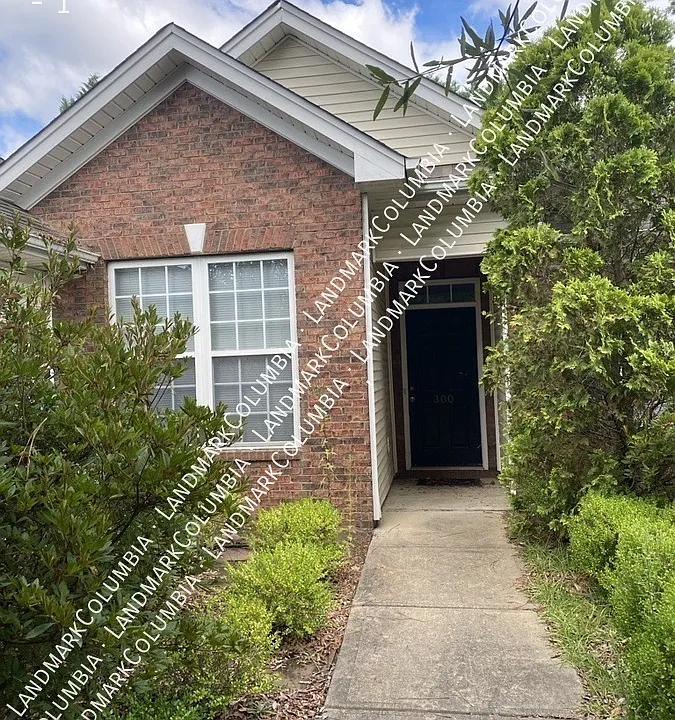 300 Southmen Ln #1