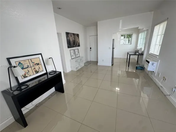 8415 Harding Ave, Miami Beach, FL