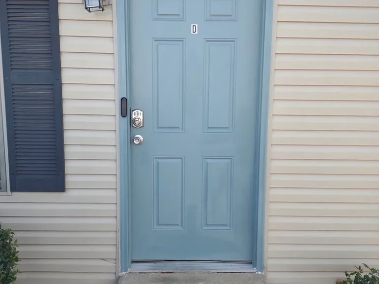 414 Western Green Ave #D — Photo 1